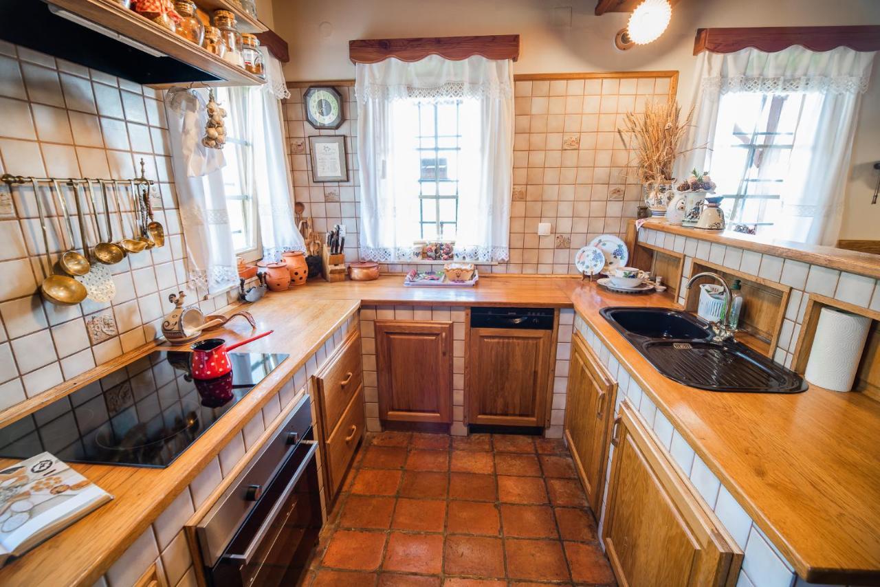Authentic Countryside Villa With Hot Tub Veliki Kamen Εξωτερικό φωτογραφία