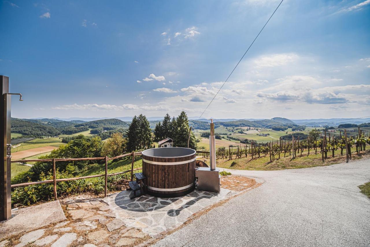 Authentic Countryside Villa With Hot Tub Veliki Kamen Εξωτερικό φωτογραφία